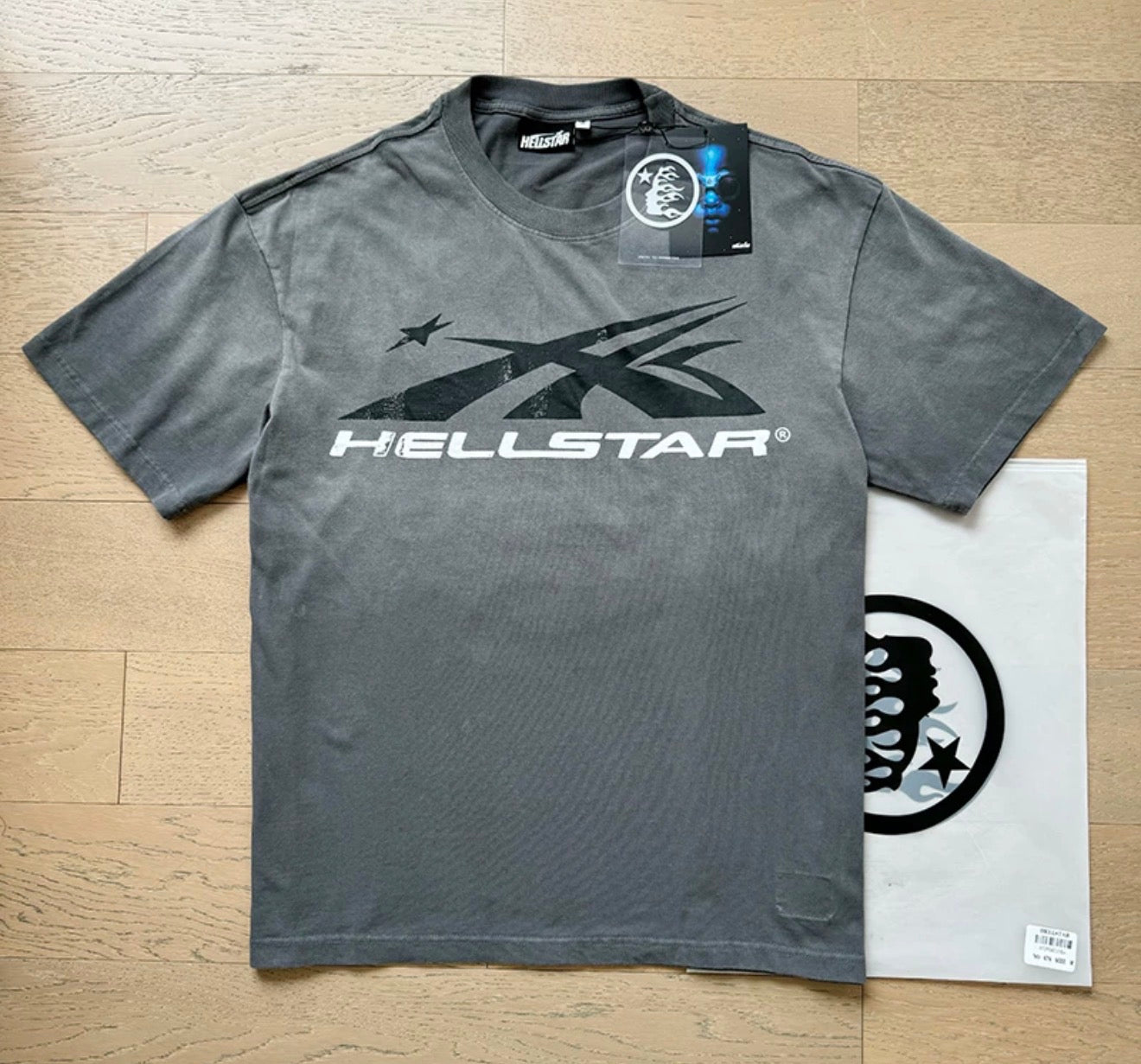 HLLSTR. Tees