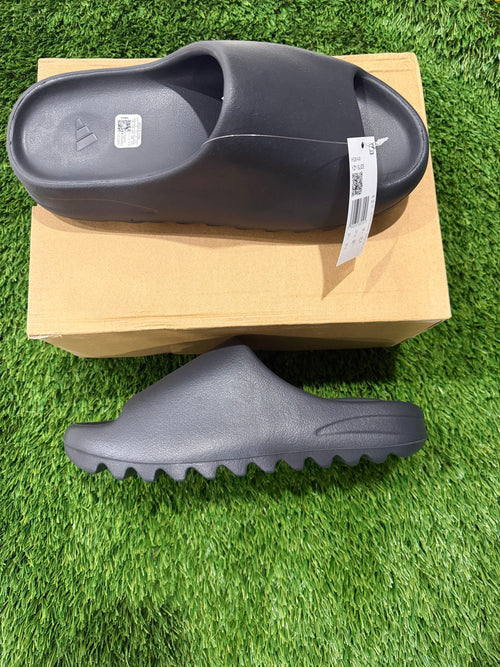 YZY Slide Black