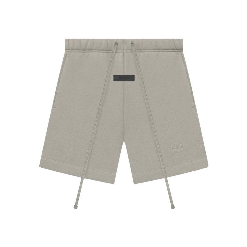 ESSNTIL. Shorts