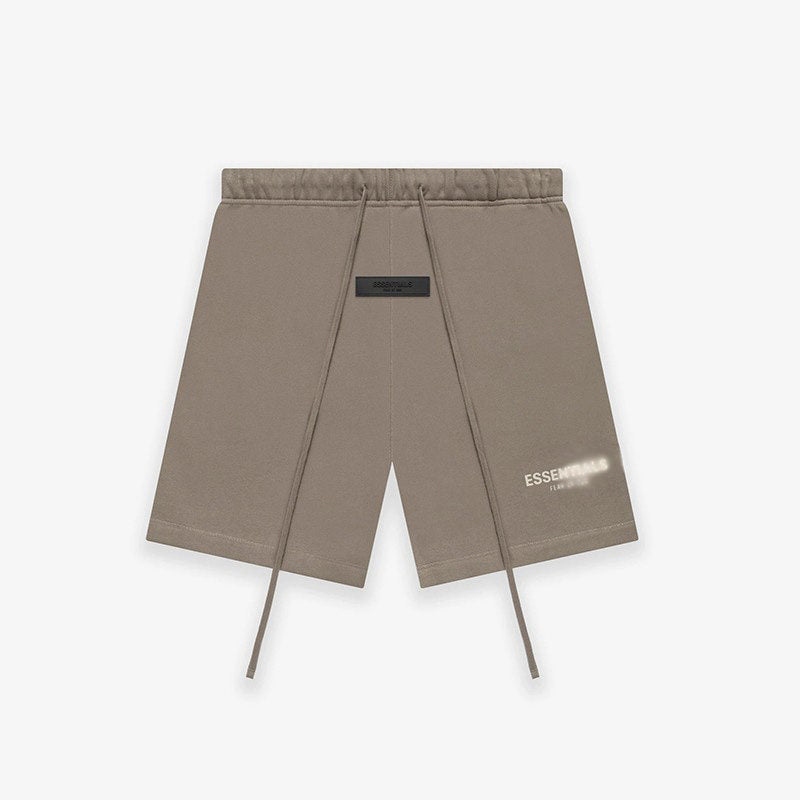 ESSNTIL. Shorts