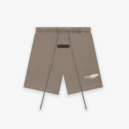 ESSNTIL. Shorts